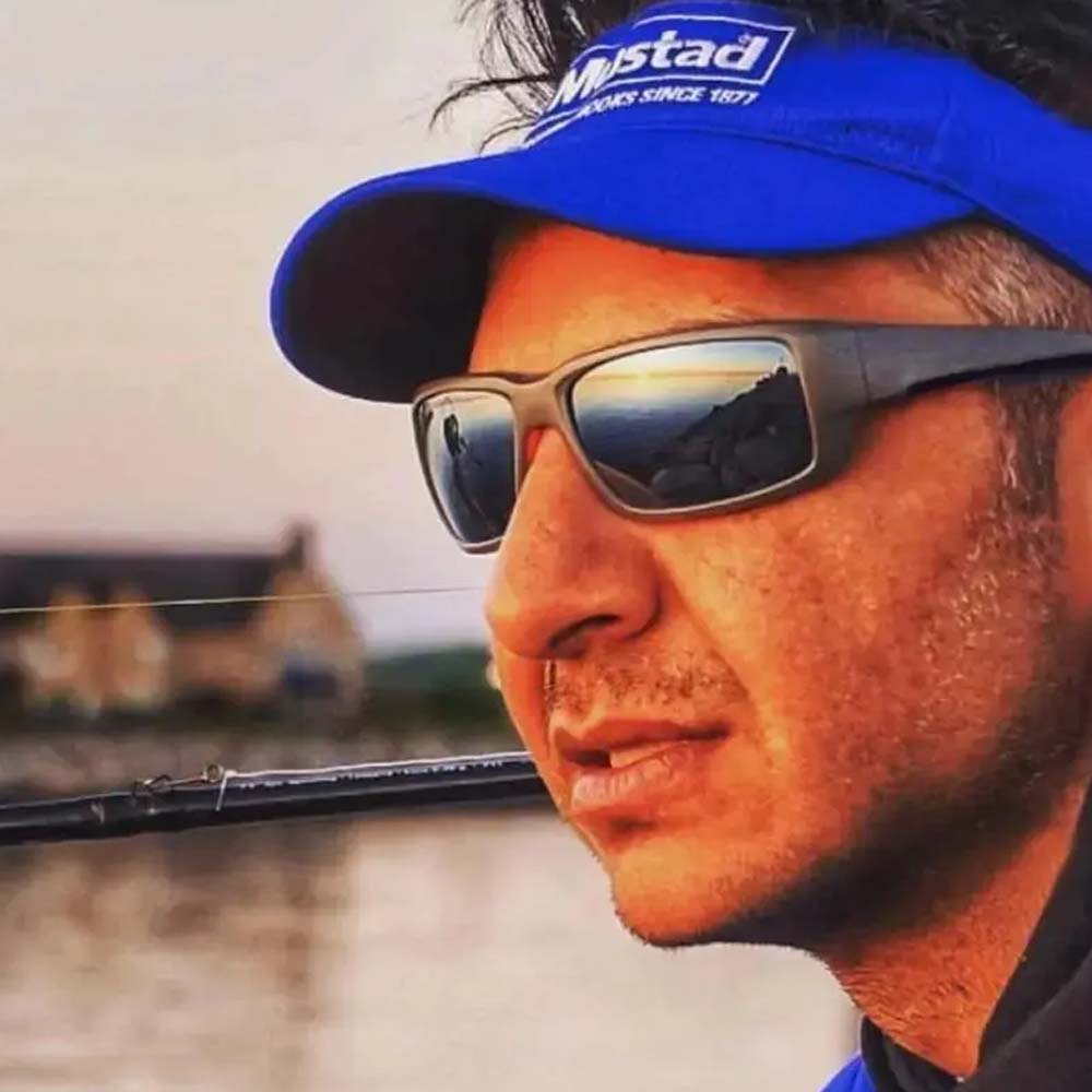 Polarized Sports Sunglasses Professional UV400 TR90 Performance Shades