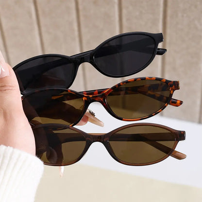 Retro Y2K Oval Sunglasses – Minimal Fashion Shades