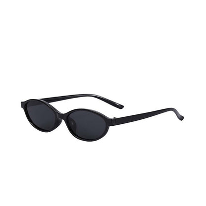 Retro Y2K Oval Sunglasses – Minimal Fashion Shades
